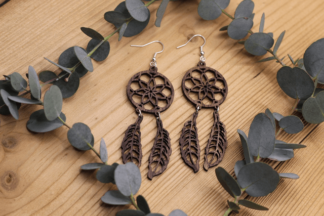 Boucles d'Oreilles en Bois Massif - Frêne ou Noyer - Modèle Dreamcatcher