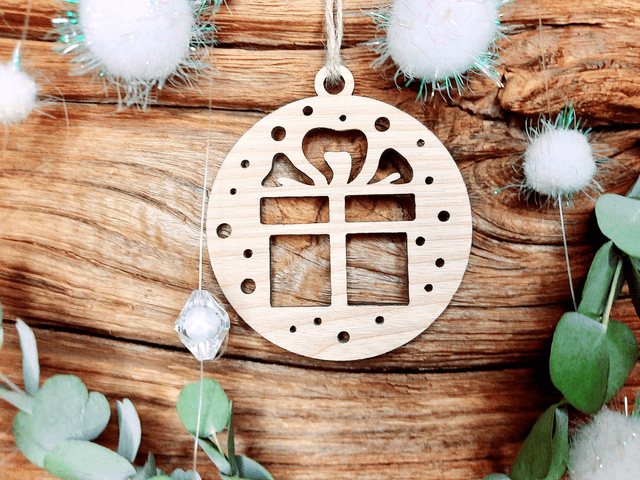 Boule de Noël en Frêne massif - Modèle 17