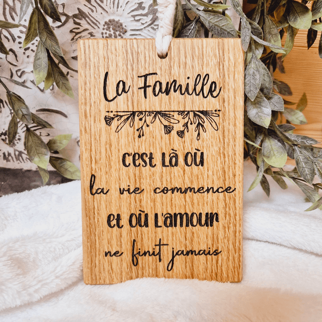 Plaque souvenir en Chêne à suspendre, personnalisable