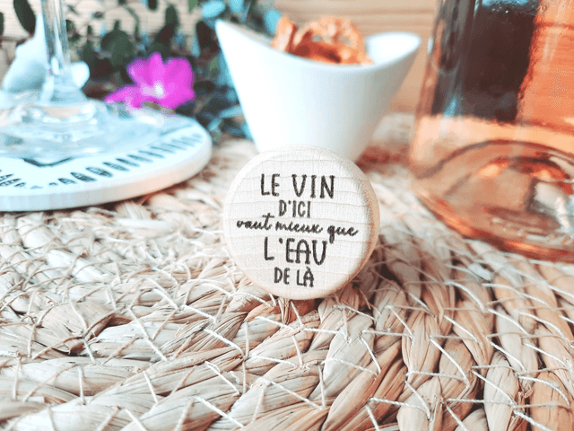 Bouchon en Bois et Liège - &quot; Le vin d&#039;ici &quot;